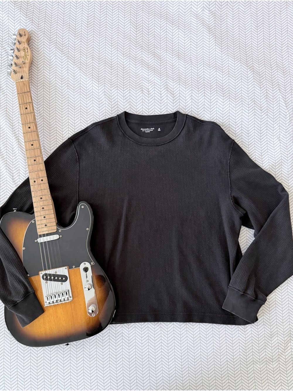 Abercrombie & Fitch Black Waffle-Knit Crewneck Sweater